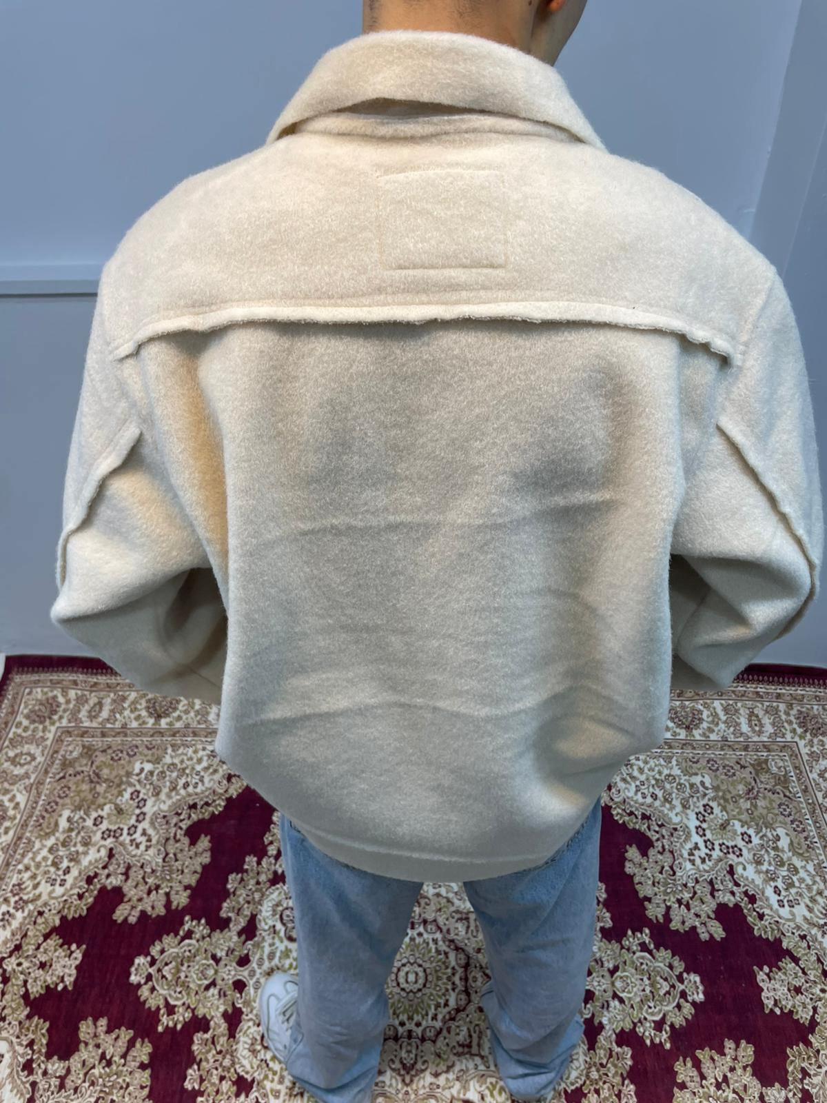 Lazer Kesim Detaylı Keçe Ceket